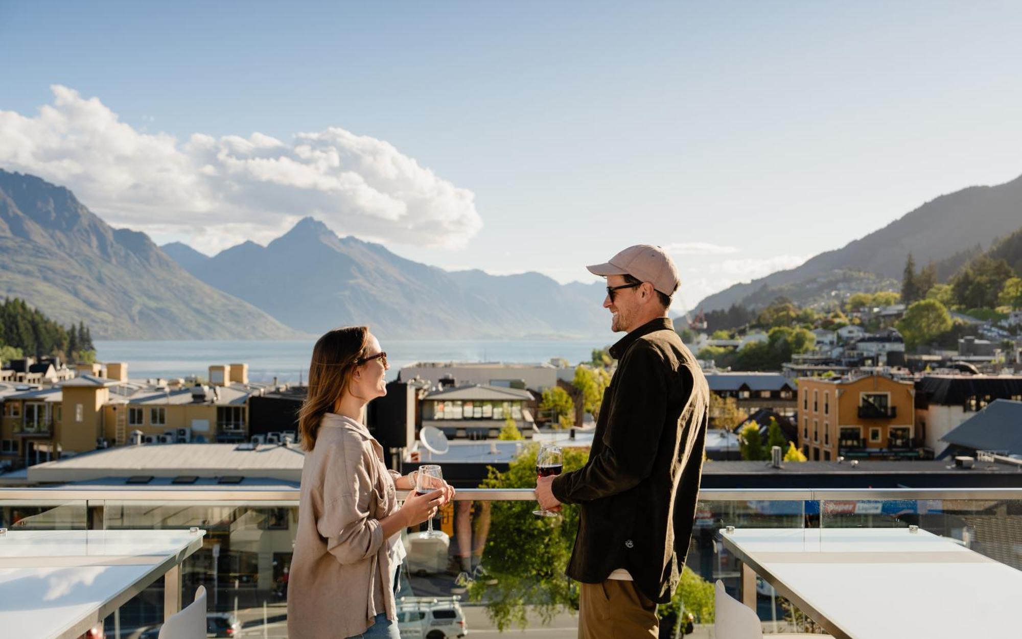 Mi-Pad Queenstown Eksteriør bilde