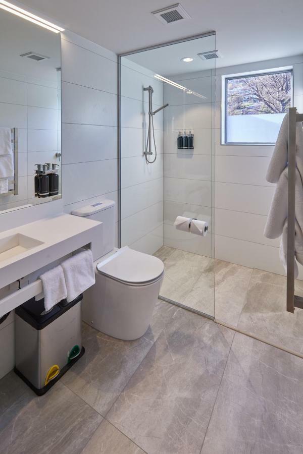 Mi-Pad Queenstown Eksteriør bilde